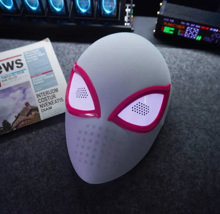 Vertex Mask – Studio Prop No. 016